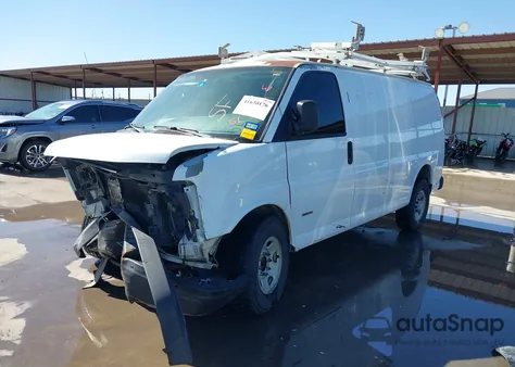 2007 Chevrolet Express Work Van z USA, uszkodzony, nr VIN 1GCGG256571252527